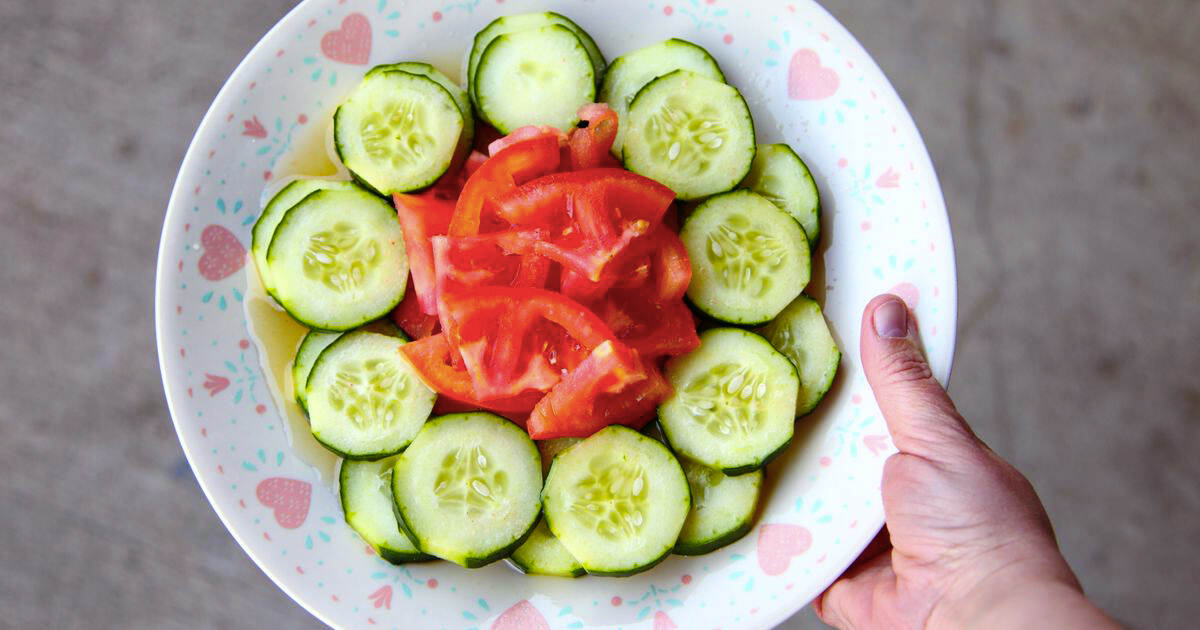 Tomate-concombre : pourquoi vous ne devez pas associer ces deux aliments ensemble ?