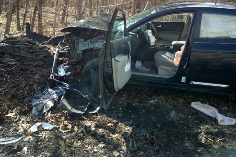 une femme perd le contrôle de sa voiture