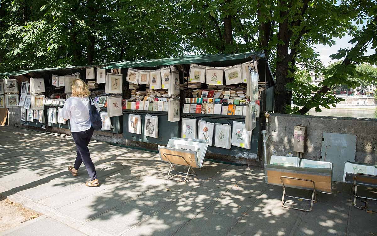 Bouquinistes quai de seine