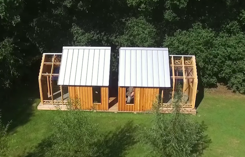 Ce fils construit pour sa mère une maison qui a secret très spécial