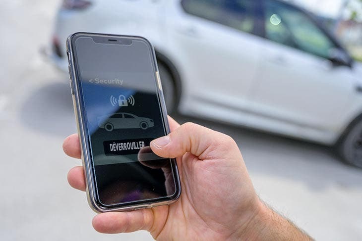 Déverrouillage d’une voiture par le biais d’un téléphone portable