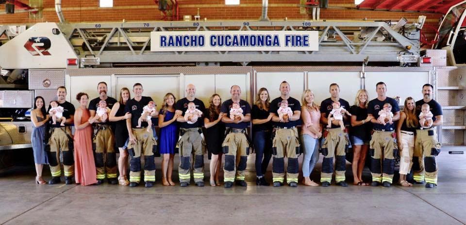 Les pompiers et leurs petite famille