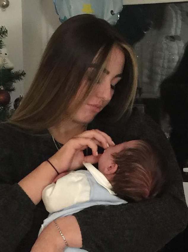 Melissa McCabe et son fils1