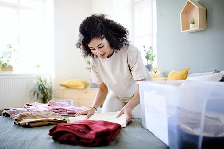 Pliage et rangement de vêtements 