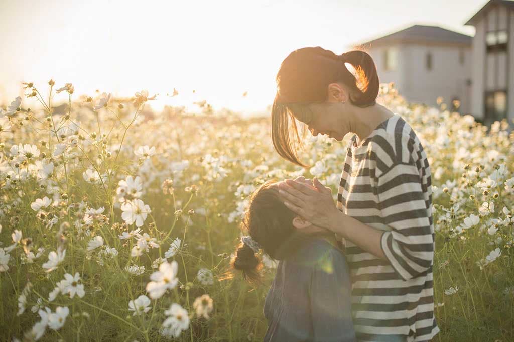 Une maman avec sa fille