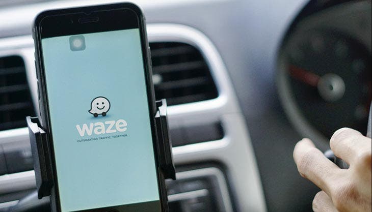 Utiliser waze. 