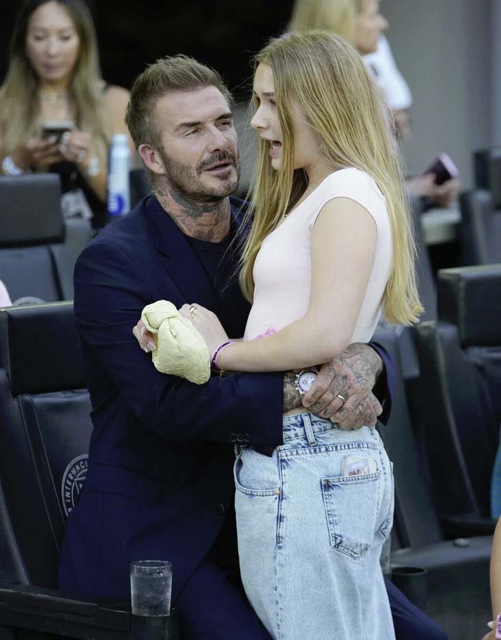 "Photos gênantes Complètement déplacées" : des images de David Beckham avec sa fille Harper déclenchent un tollé sur la toile