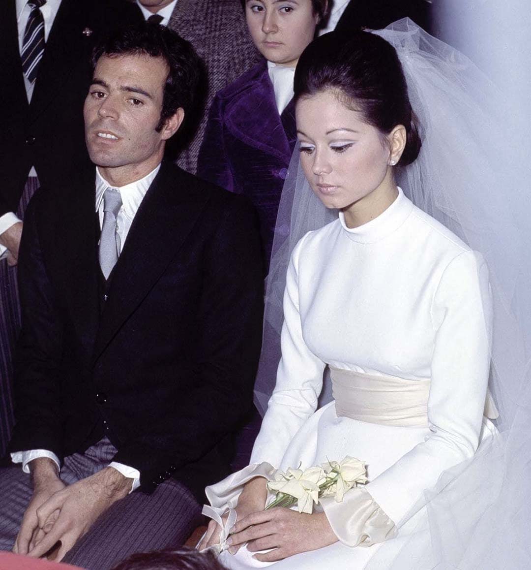 « Elle a vieilli comme un bon vin ! » C’est exactement ce qui décrit Julio Iglesias et Isabel Preysler des années après leur divorce.