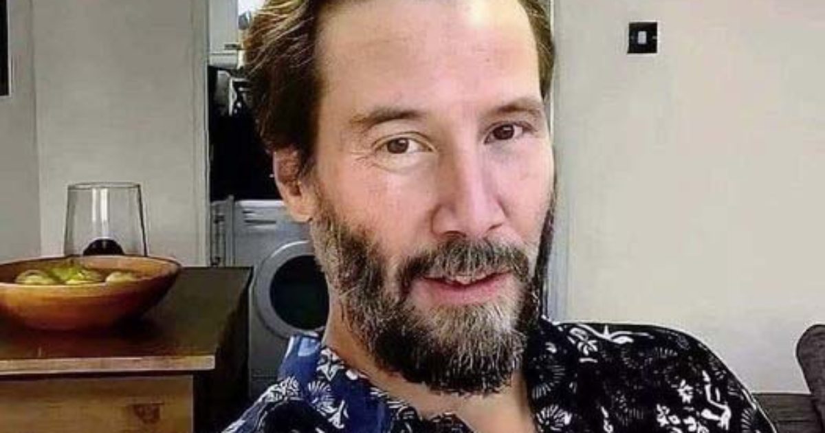 « Je veux partager ma vie avec elle » : Keanu Reeves fait une apparition publique avec sa future épouse