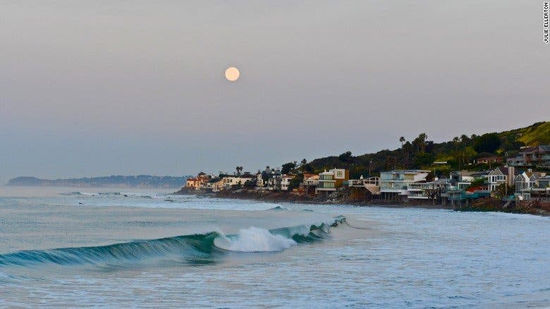 La Super Lune rose d’Avril